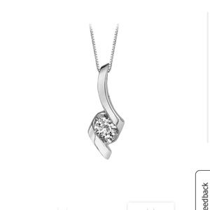 Gorgeous silver (white gold) necklace with diamond pendant